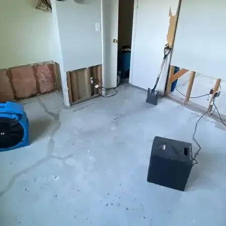Drying equipment working in a home room, the setup brought to Camarillo losses